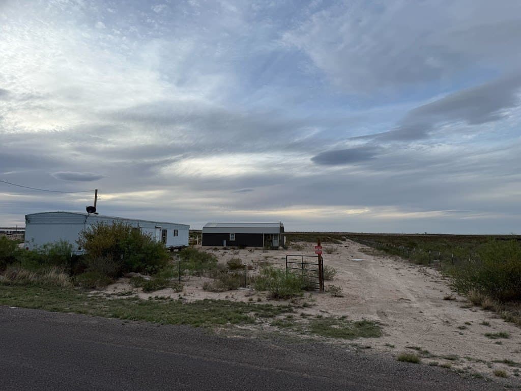 6.15 acres in Pecos County gallery image 3