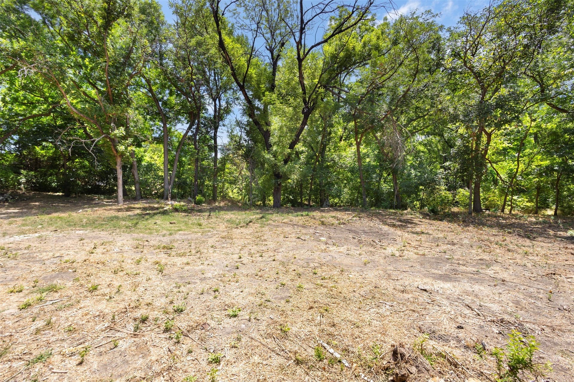 0.88 acres in Ellis County - photo 14