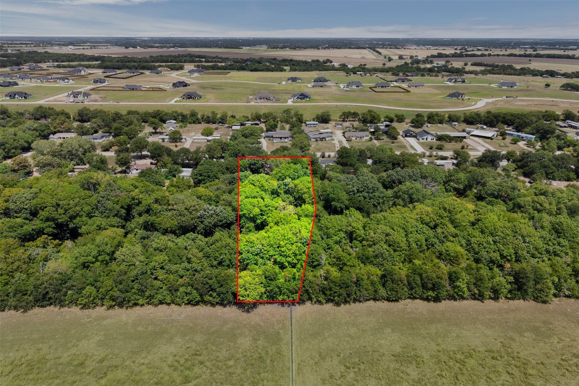 0.88 acres in Ellis County - photo 9