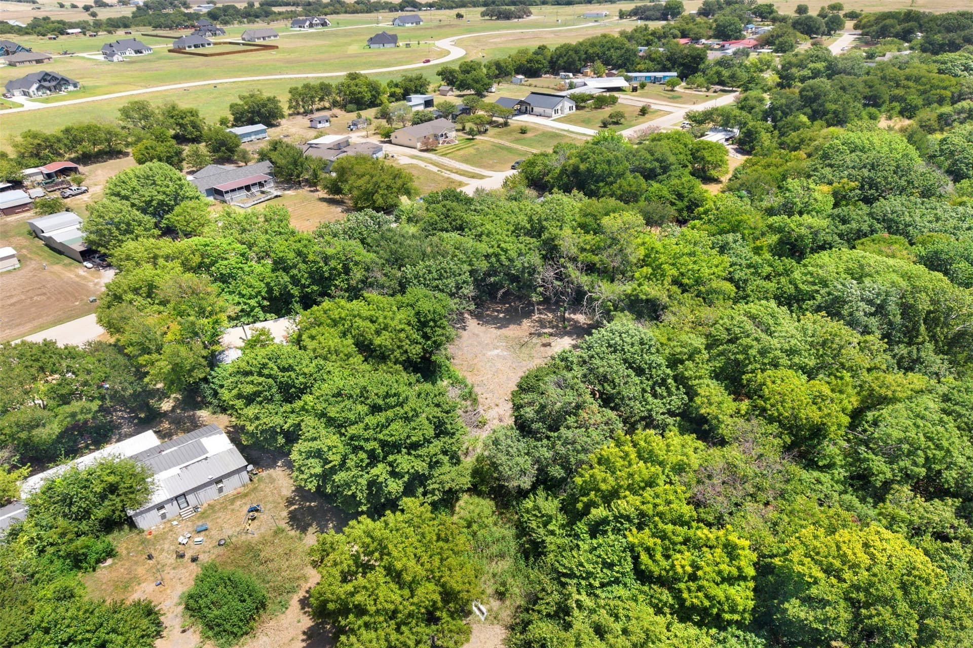 0.88 acres in Ellis County - photo 20