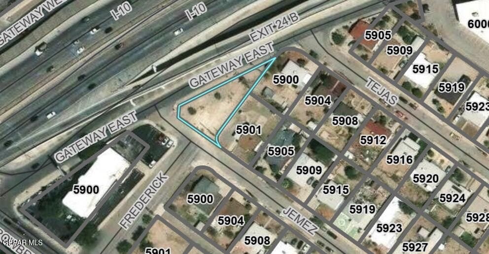 0.21 acres in El Paso County gallery image 3