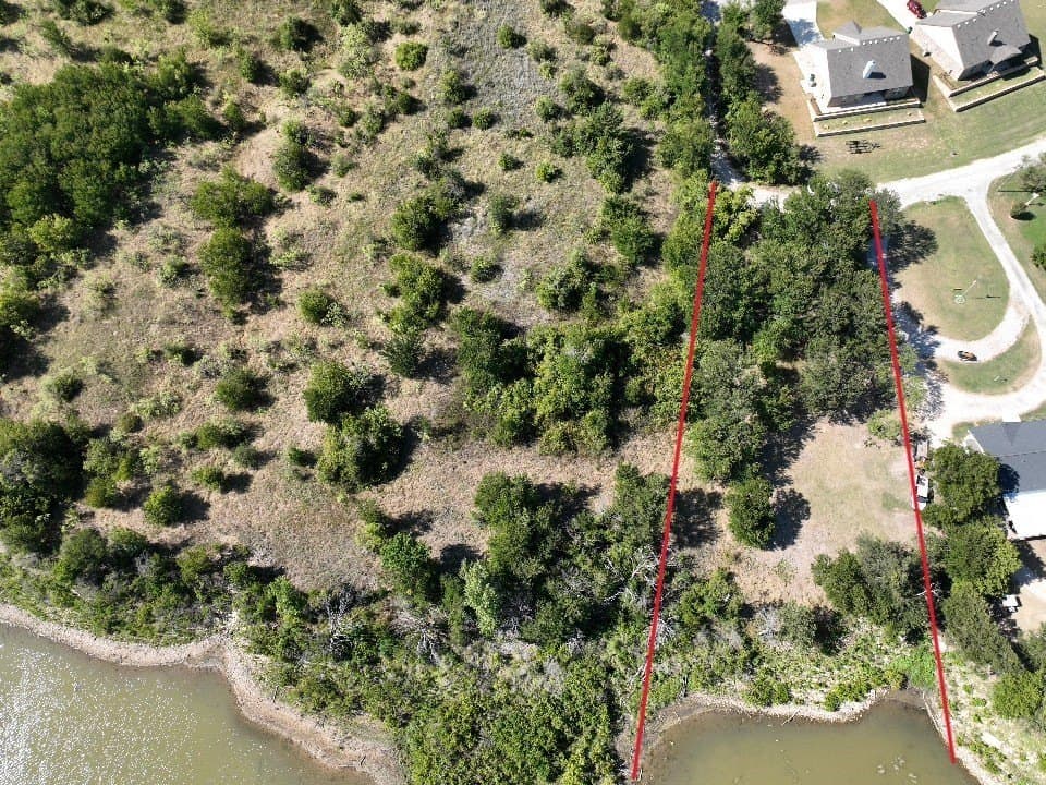 0.52 acres in Wise County - photo 3