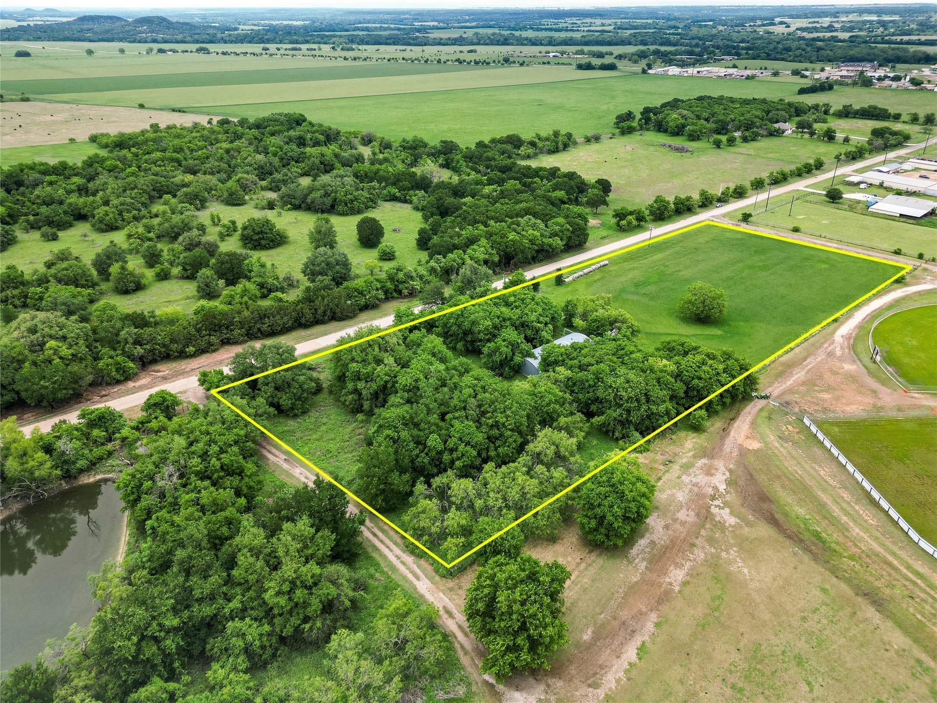 4.92 acres in Bosque County gallery image 4