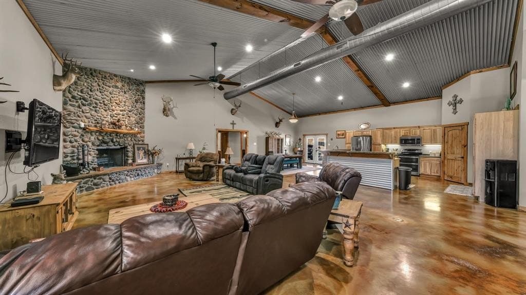 14.95 acres in Parker County gallery image 3