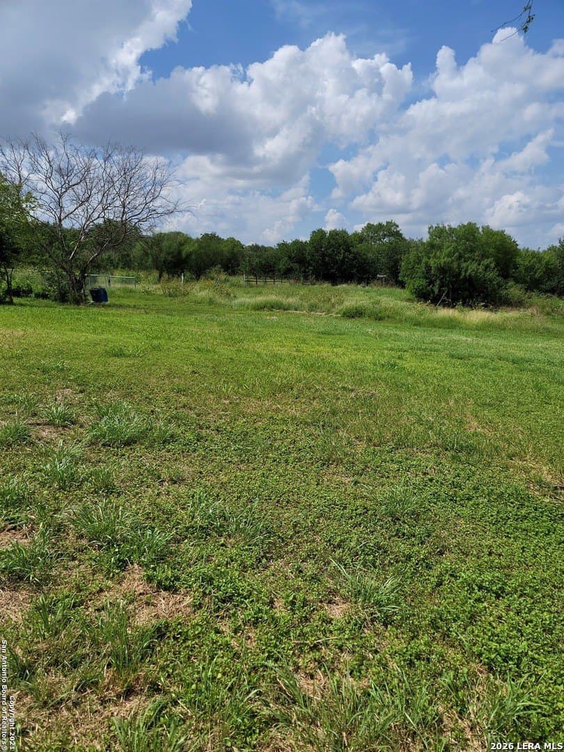 0.26 acres in Bexar County - photo 2