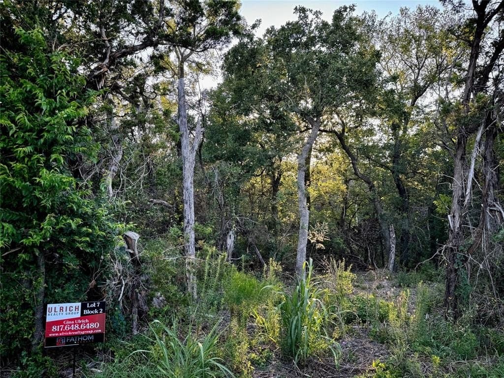 2.37 acres in Johnson County