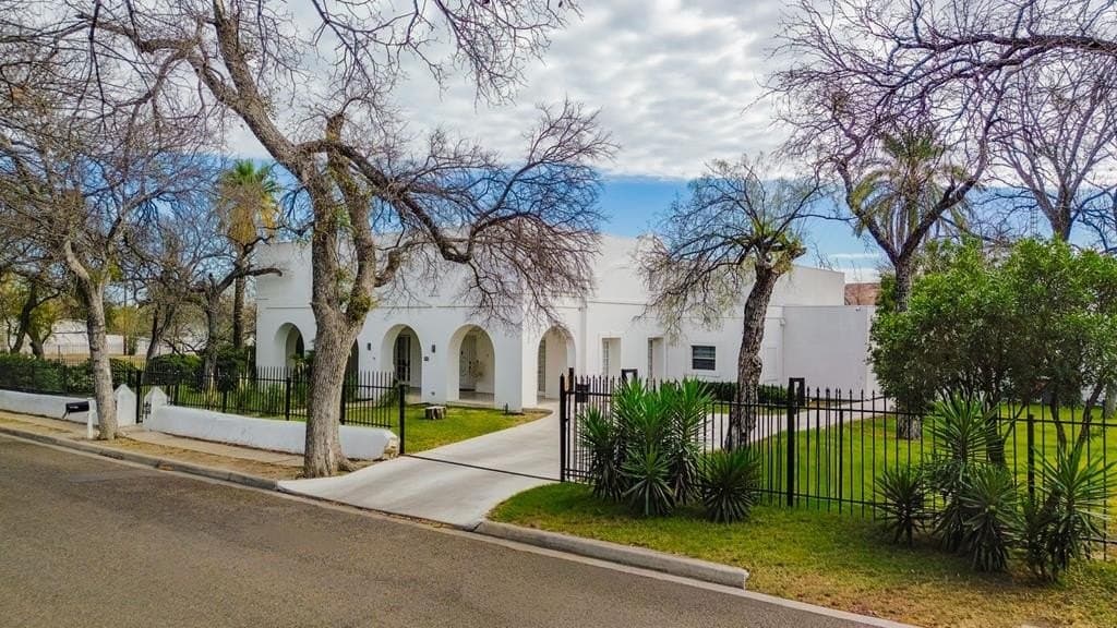 54,000 acres in Maverick County