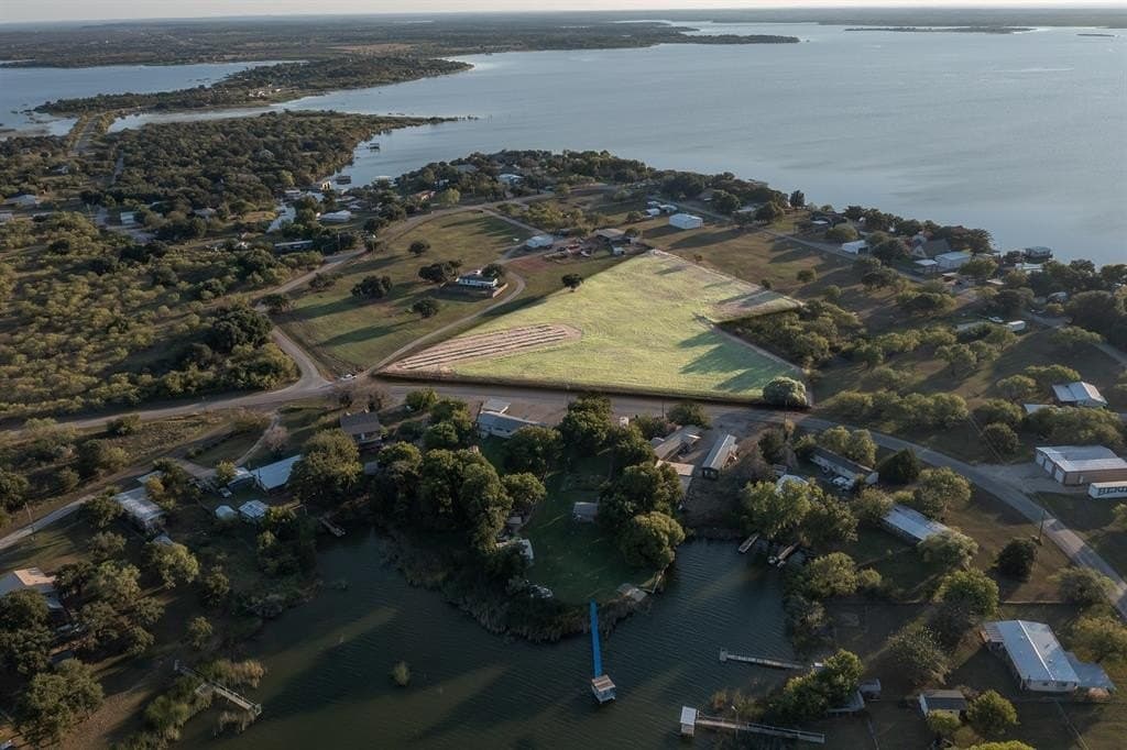 3.96 acres in Stephens County gallery image 2