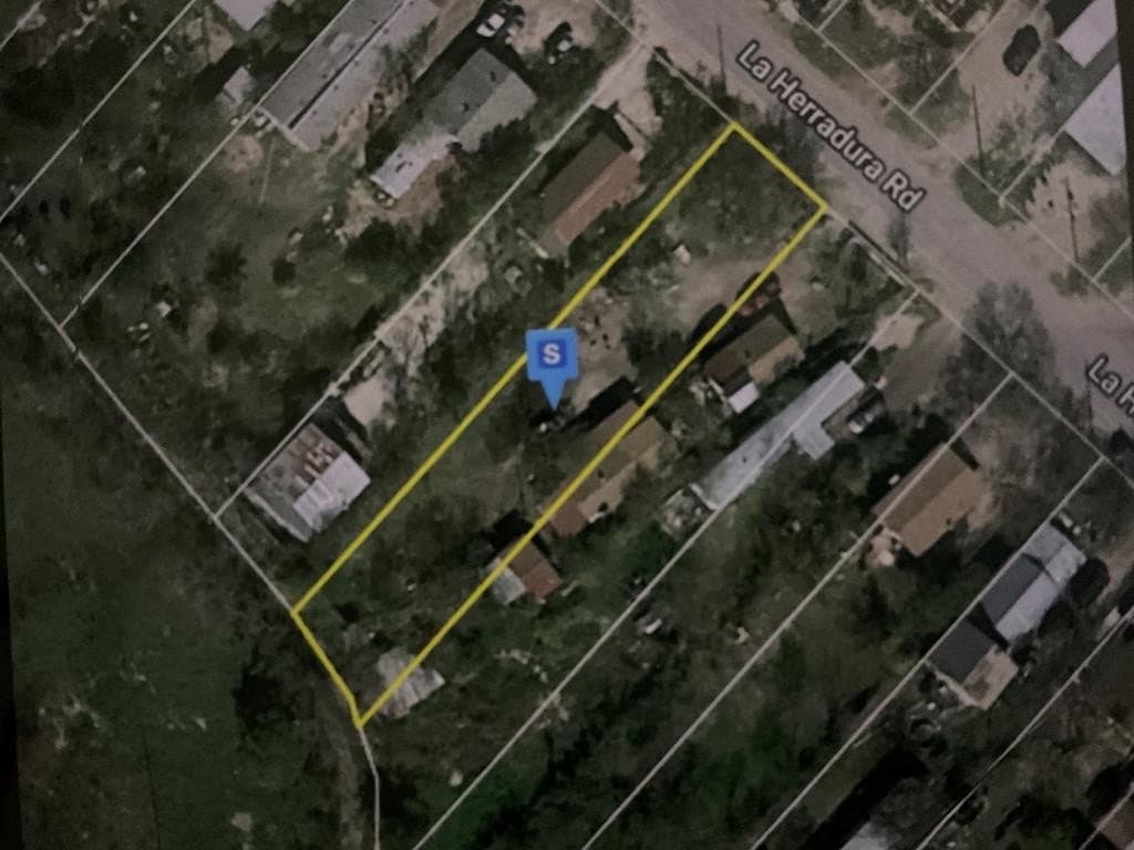 0.31 acres in Maverick County gallery image 3