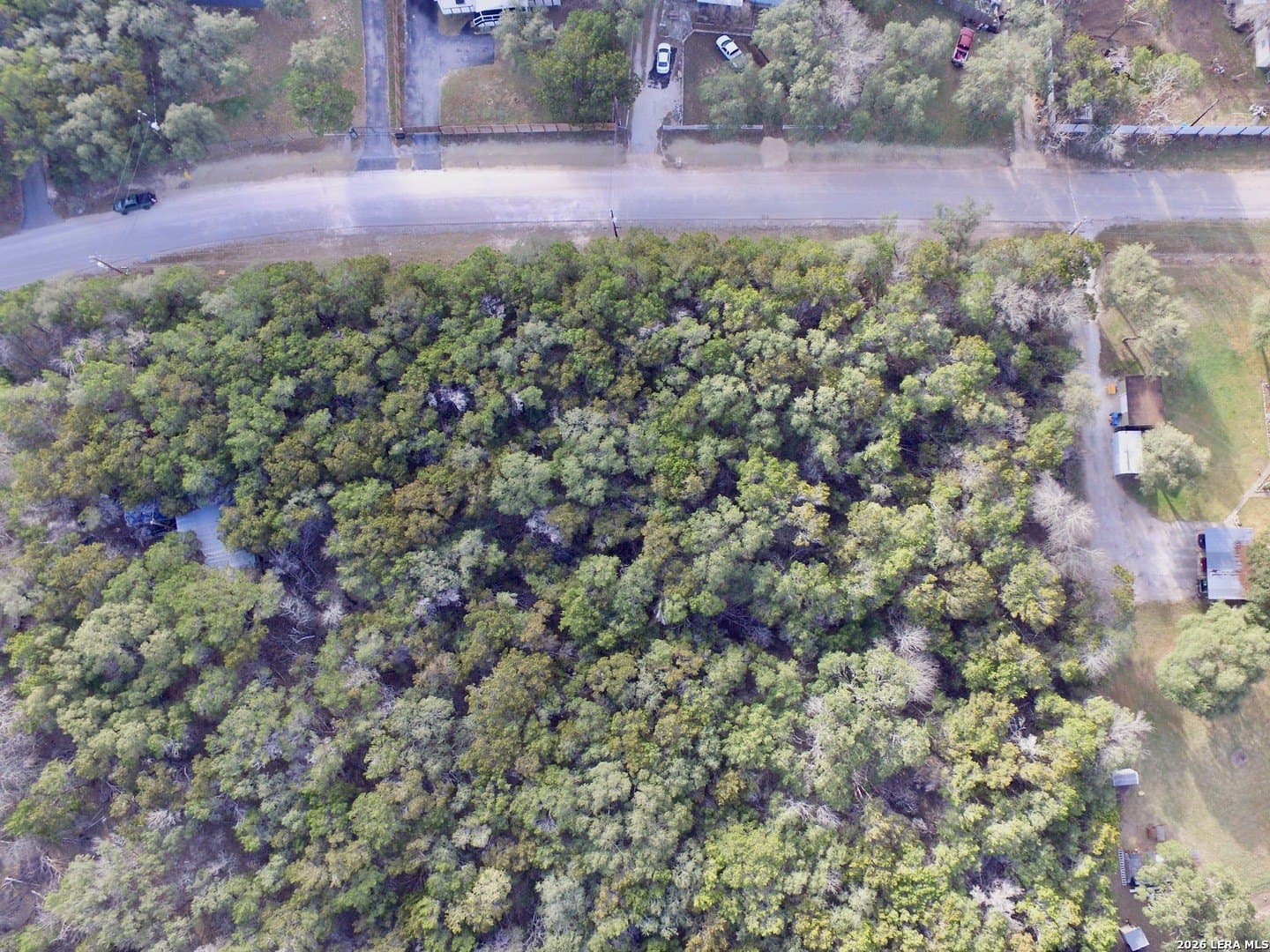 0.86 acres in Comal County - photo 3