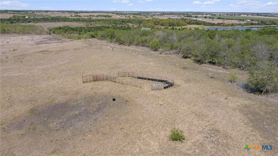 46.88 acres in Williamson County - photo 40