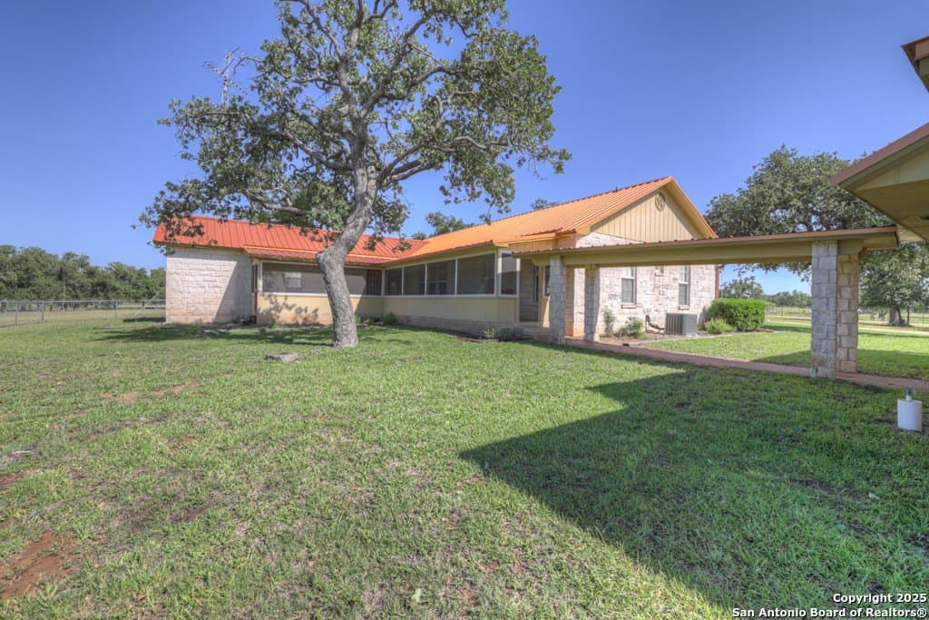 20 acres in Gillespie County - photo 27