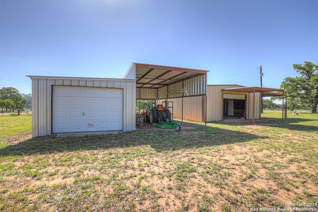 20 acres in Gillespie County - photo 28