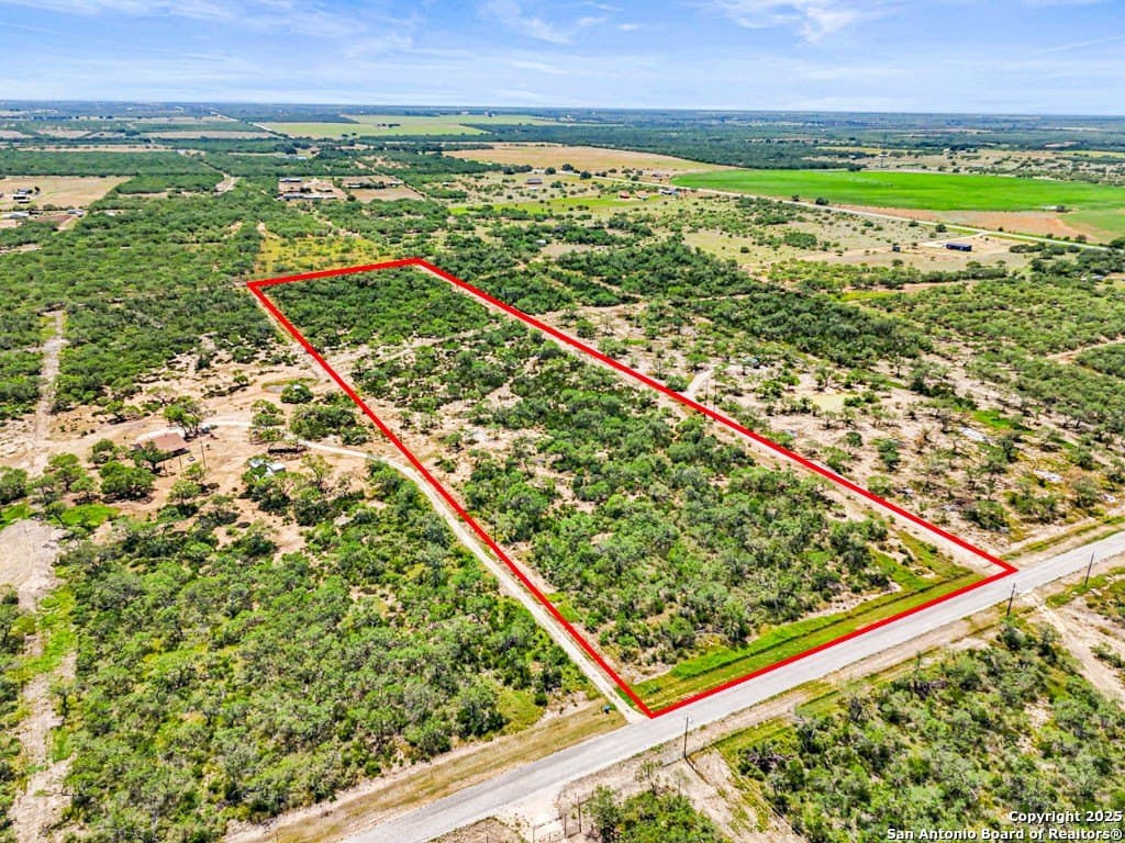 14.02 acres in Atascosa County