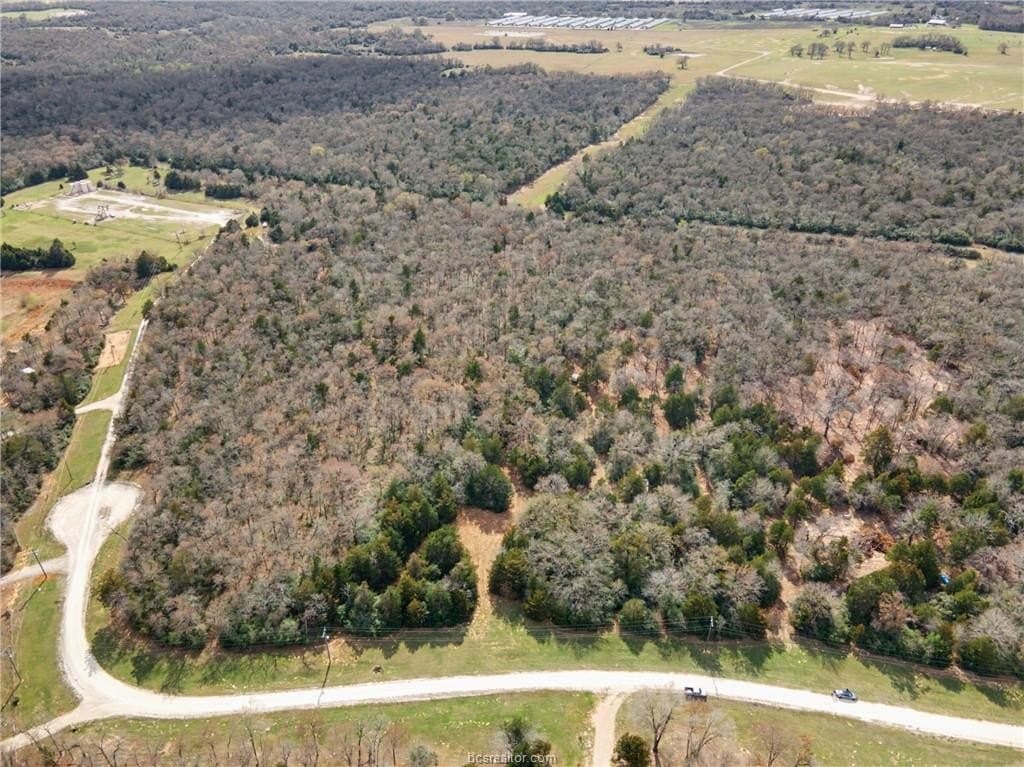 7.9 acres in Robertson County - photo 13