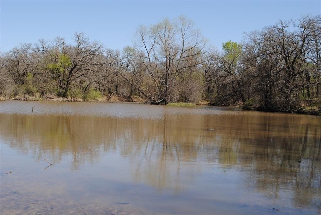227.77 acres in Comanche County