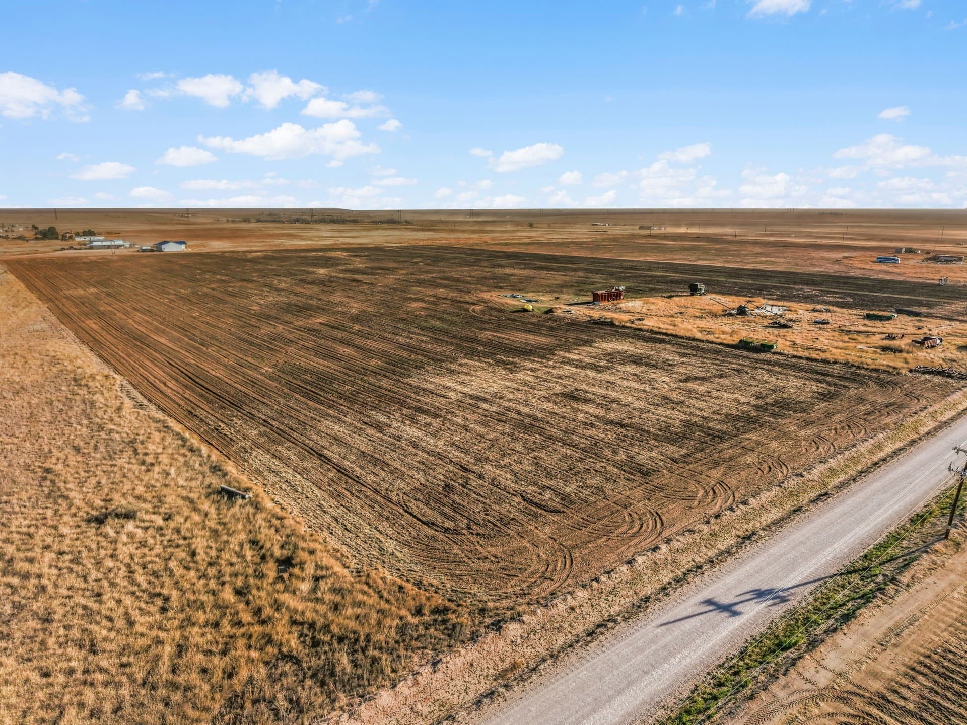 27.9 acres in Lubbock County - photo 2