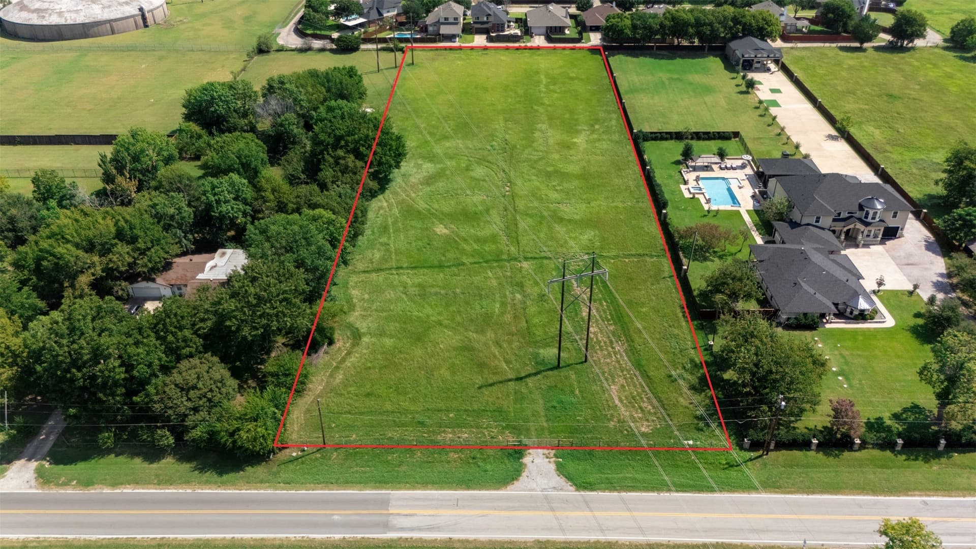 2.72 acres in Dallas County featured view