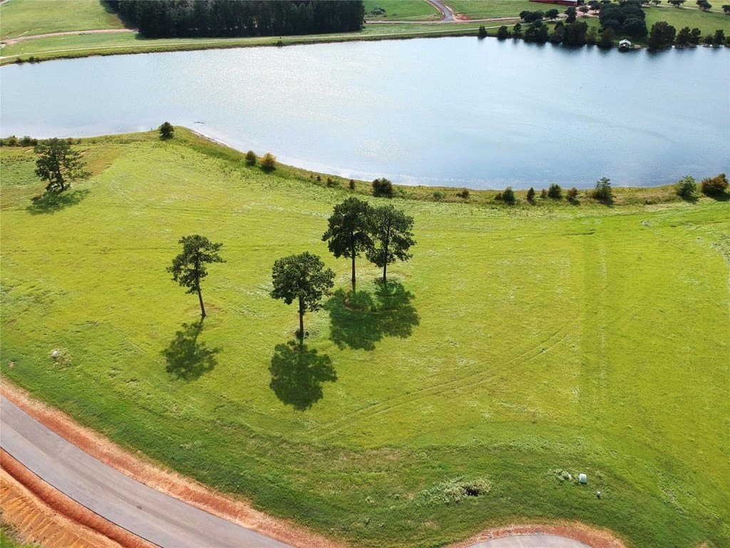 1.3 acres in Texas County - photo 2