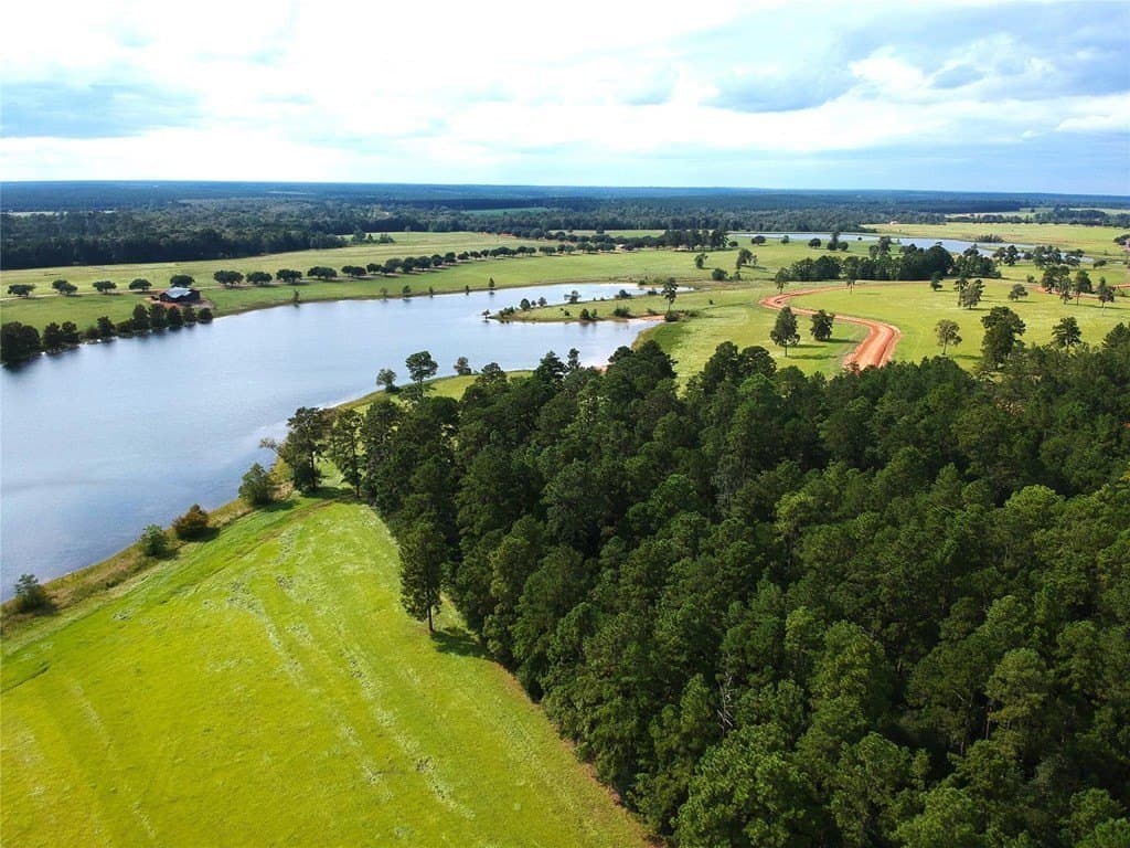 1.3 acres in Texas County - photo 3