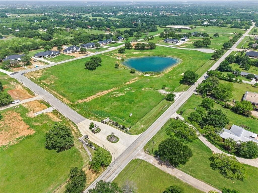 1.66 acres in Tarrant County