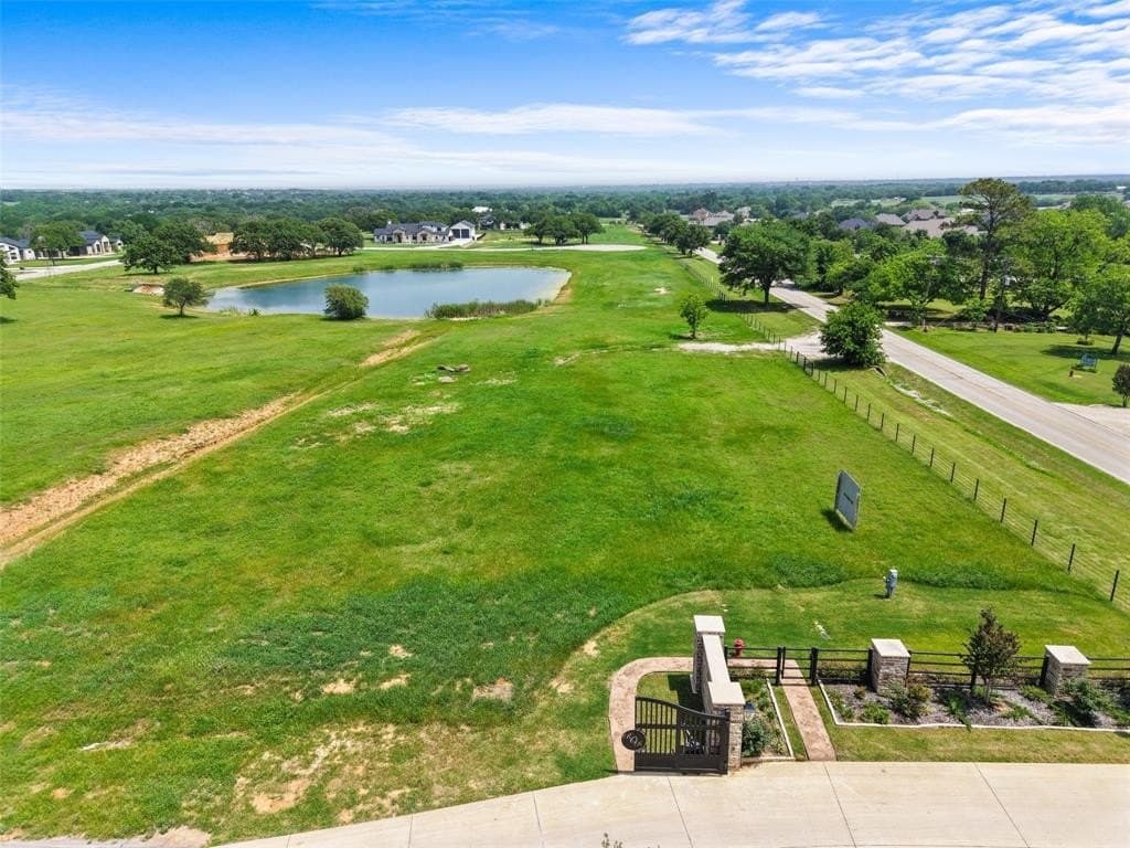 1.66 acres in Tarrant County gallery image 4