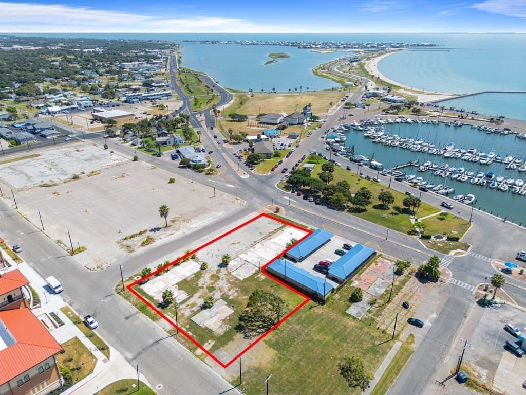 0.75 acres in Texas County gallery image 3