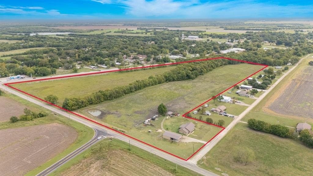 30.71 acres in Lamar County gallery image 3