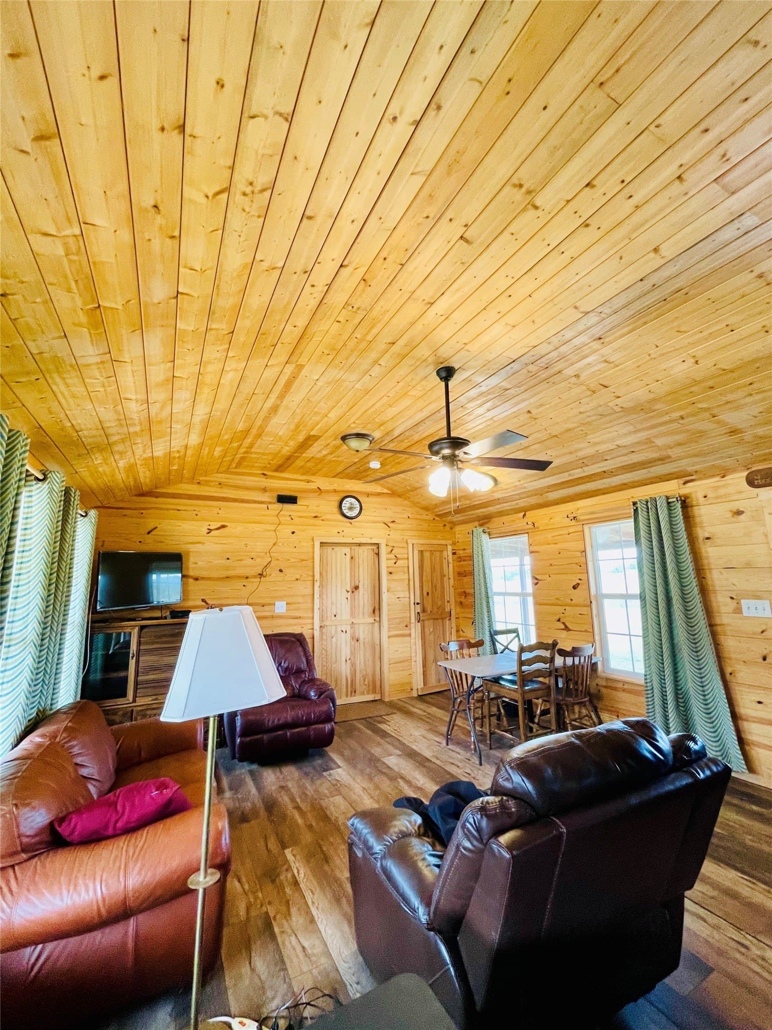14.93 acres in Hill County - photo 15
