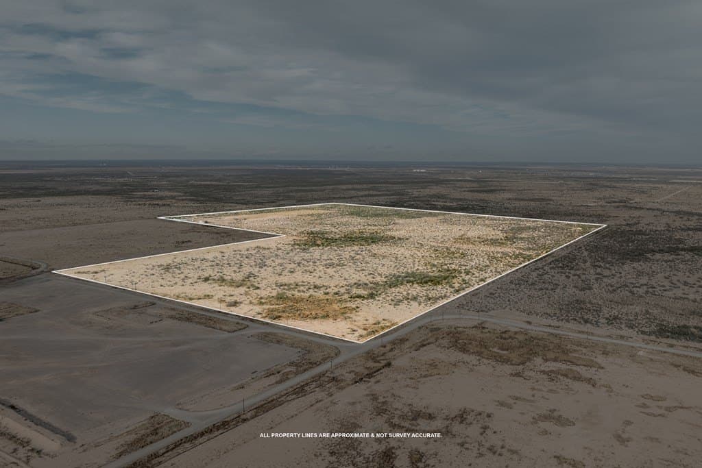 122 acres in Reeves County - photo 2