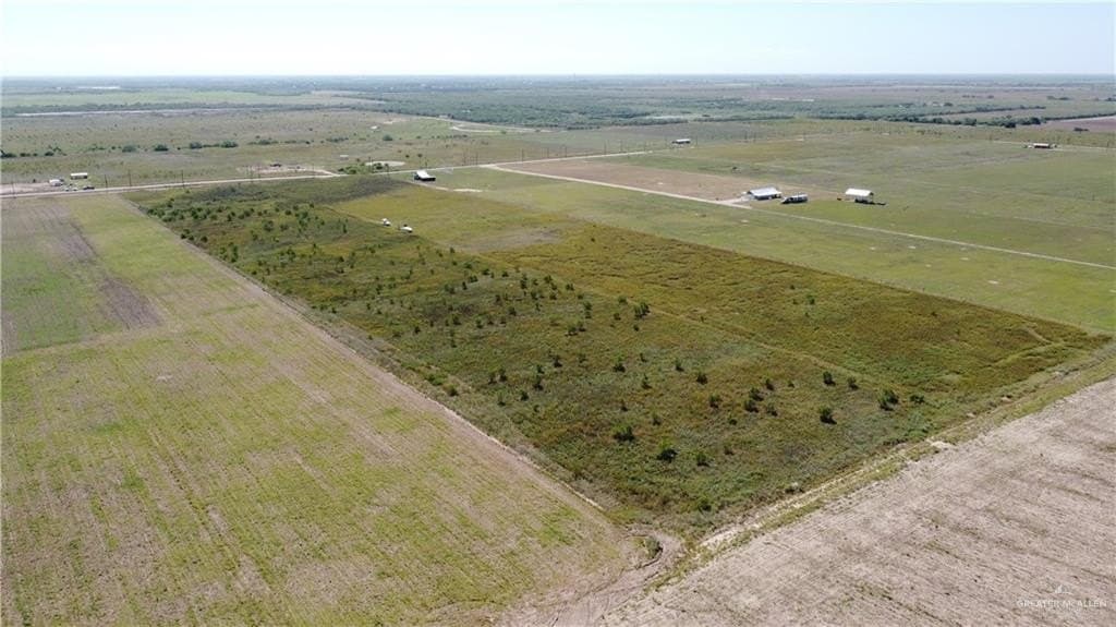 9.87 acres in Hidalgo County - photo 5
