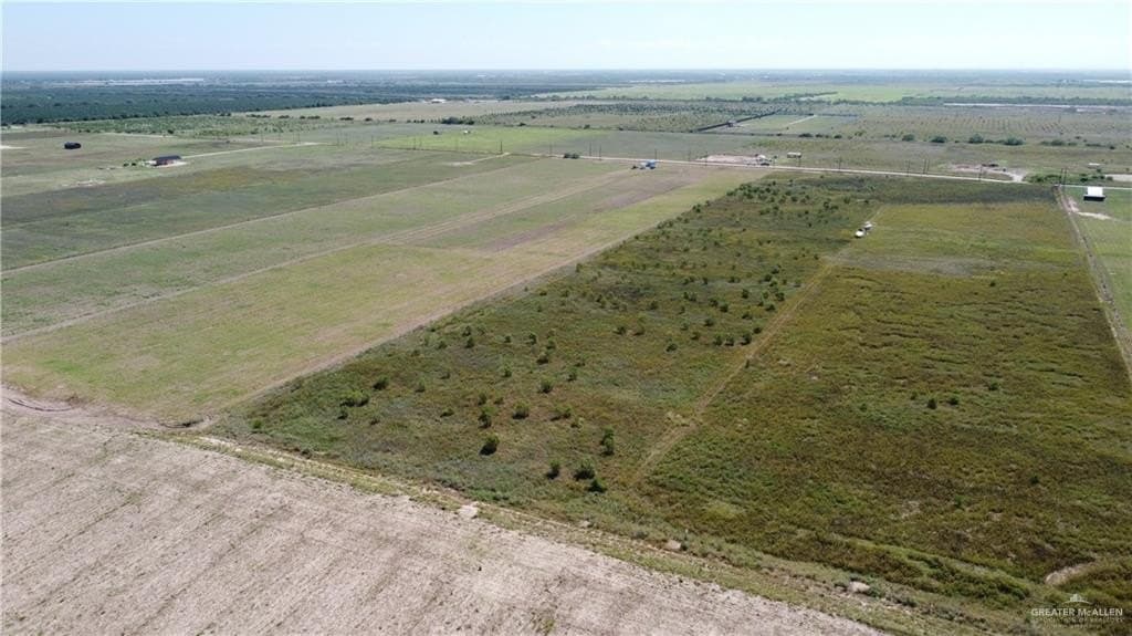 9.87 acres in Hidalgo County - photo 3