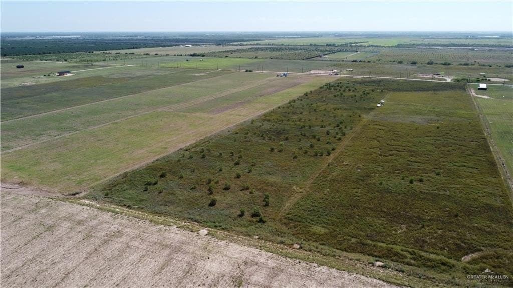 9.87 acres in Hidalgo County - photo 8