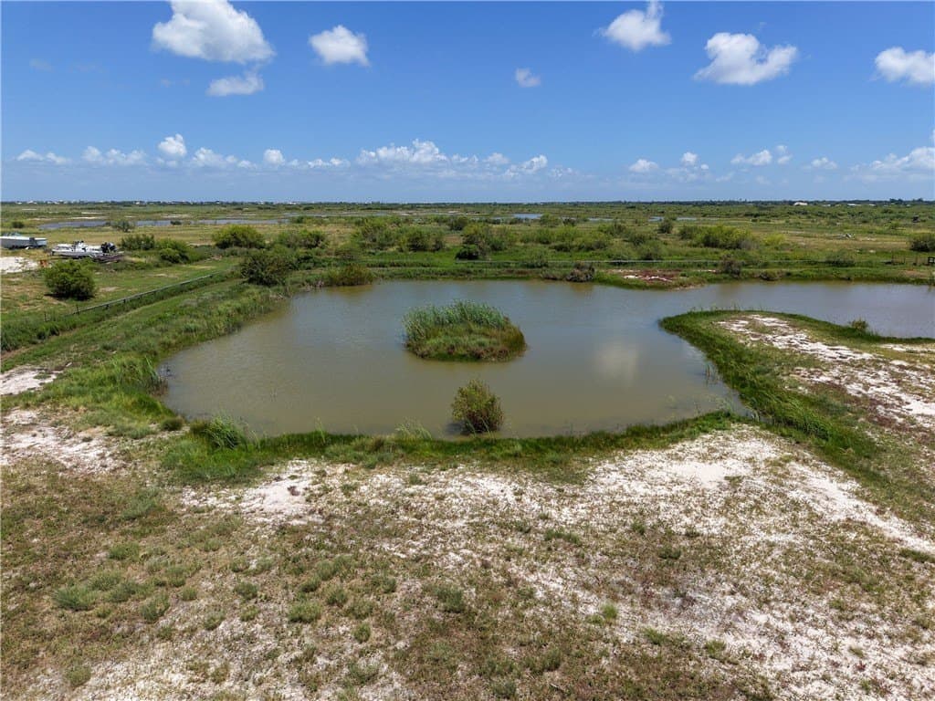 2 acres in Aransas County - photo 2