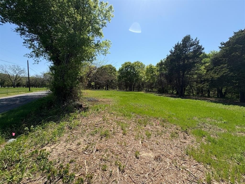 3.69 acres in Grayson County