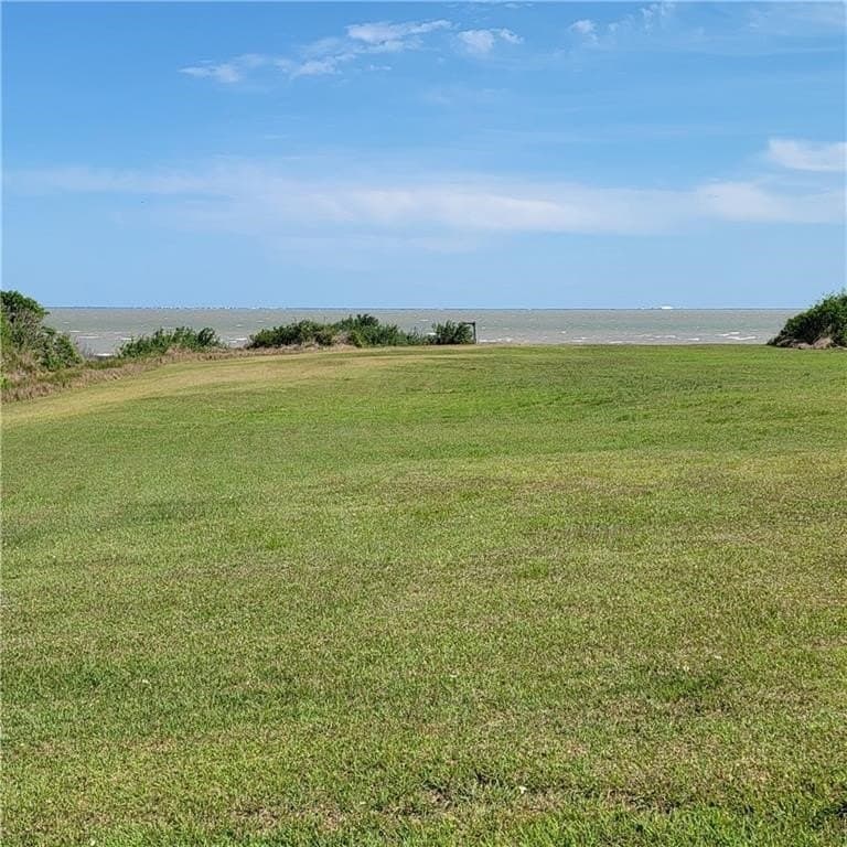 0.87 acres in Refugio County