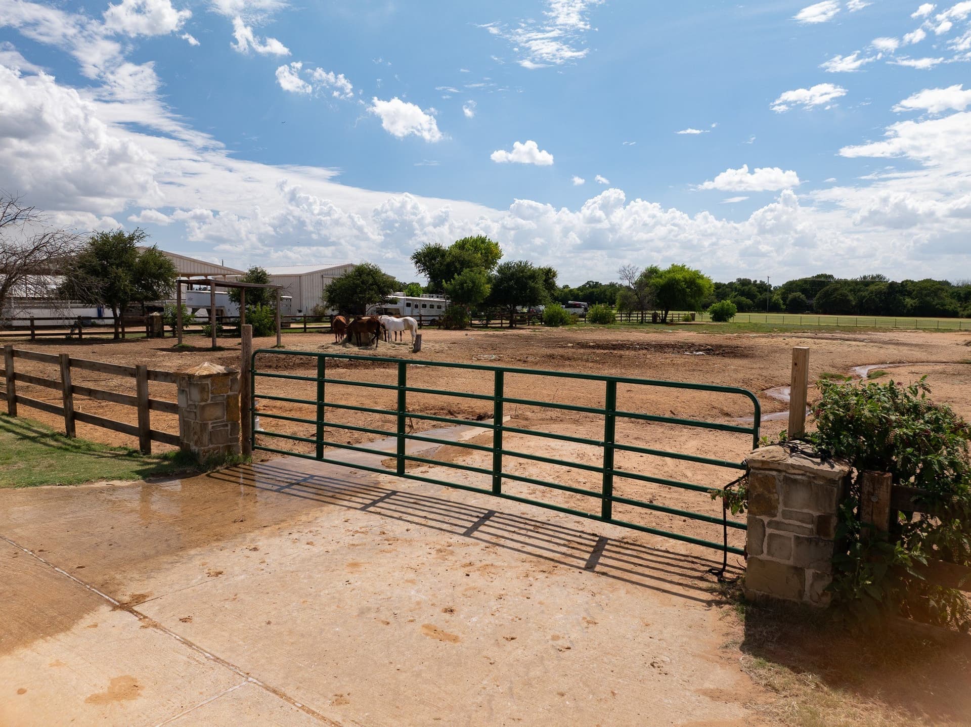 2.74 acres in Denton County gallery image 4
