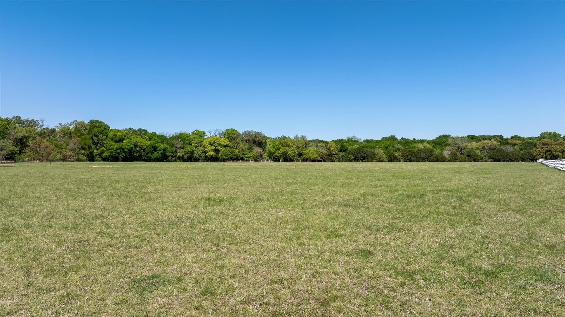 5.58 acres in Parker County - photo 3