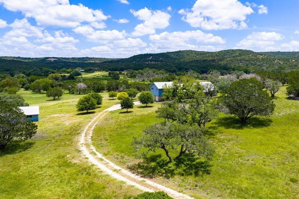 10 acres in Kerr County - photo 46