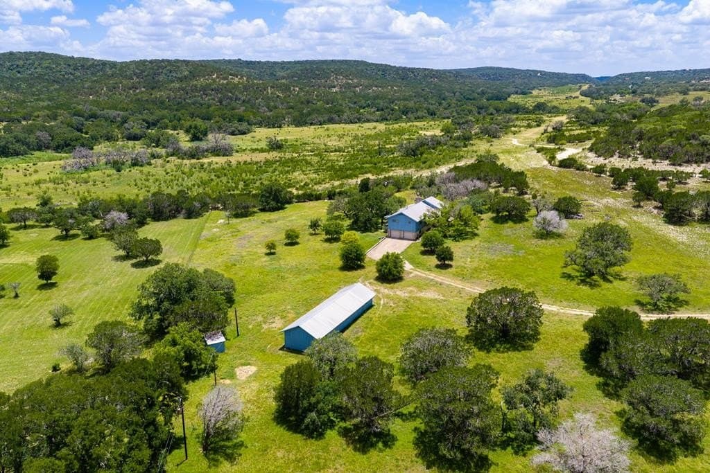 10 acres in Kerr County - photo 49