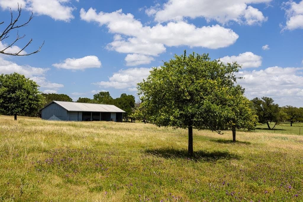 10 acres in Kerr County - photo 44