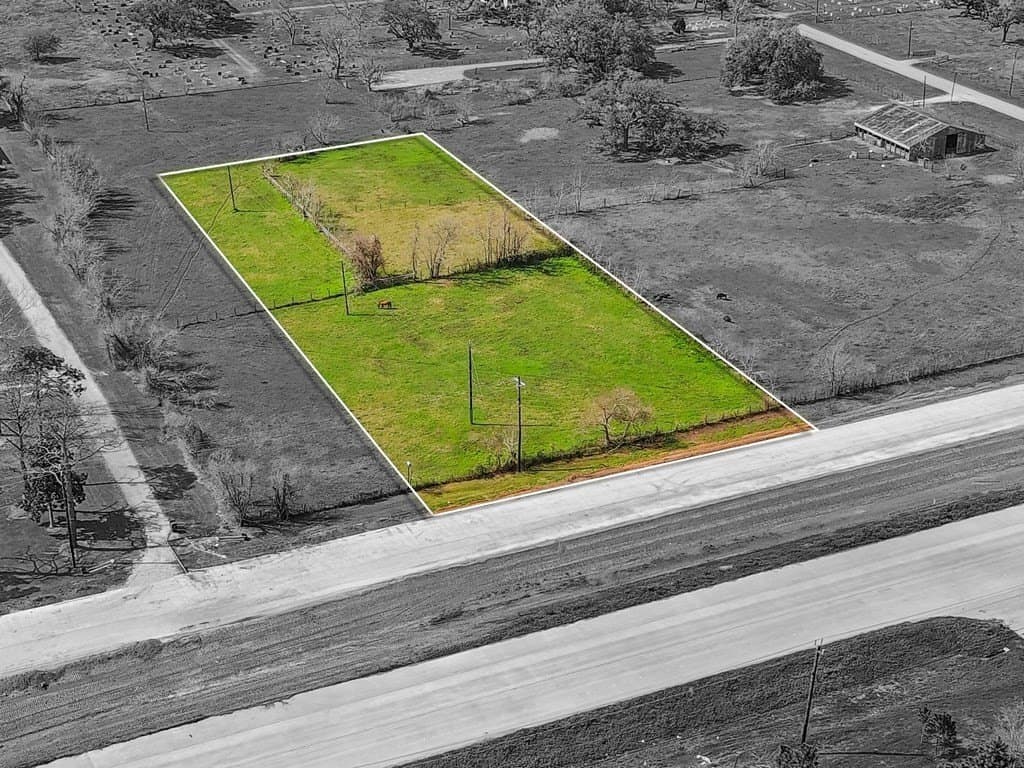 2.06 acres in Jones Creek County gallery image 2