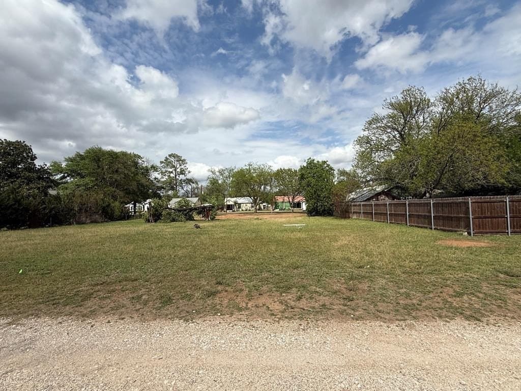 0.21 acres in Gillespie County - photo 6
