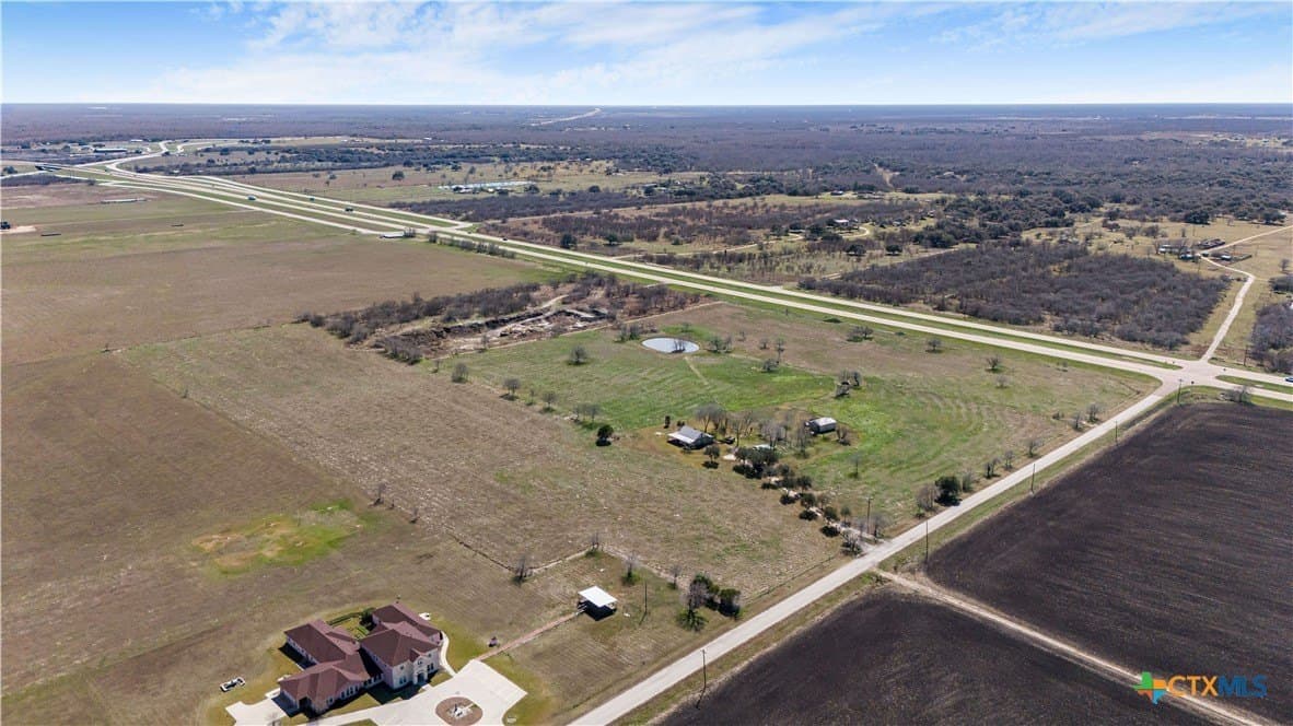 27.77 acres in Victoria County - photo 13