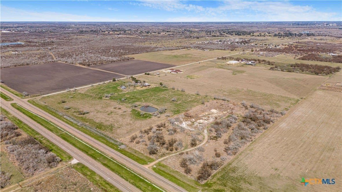 27.77 acres in Victoria County featured view