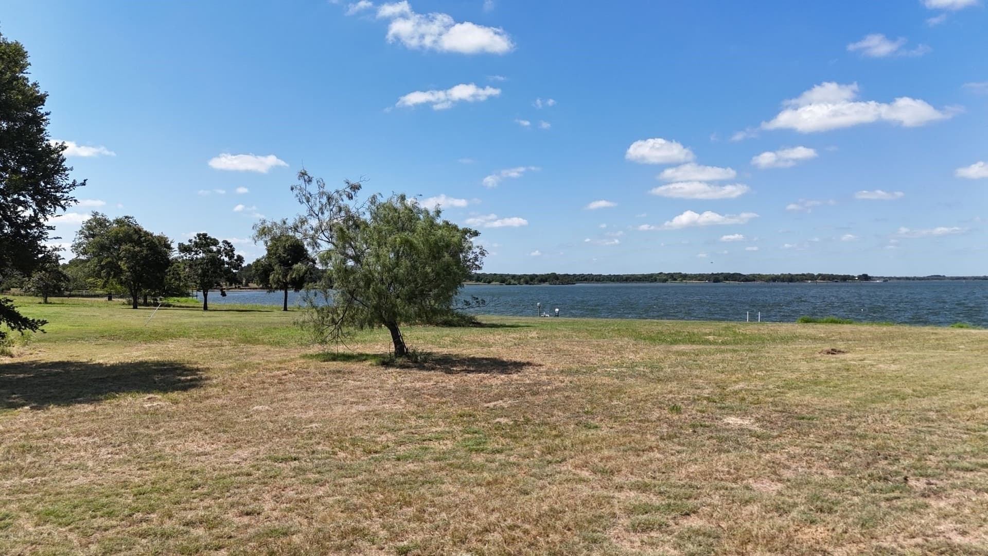 1.01 acres in Navarro County - photo 10