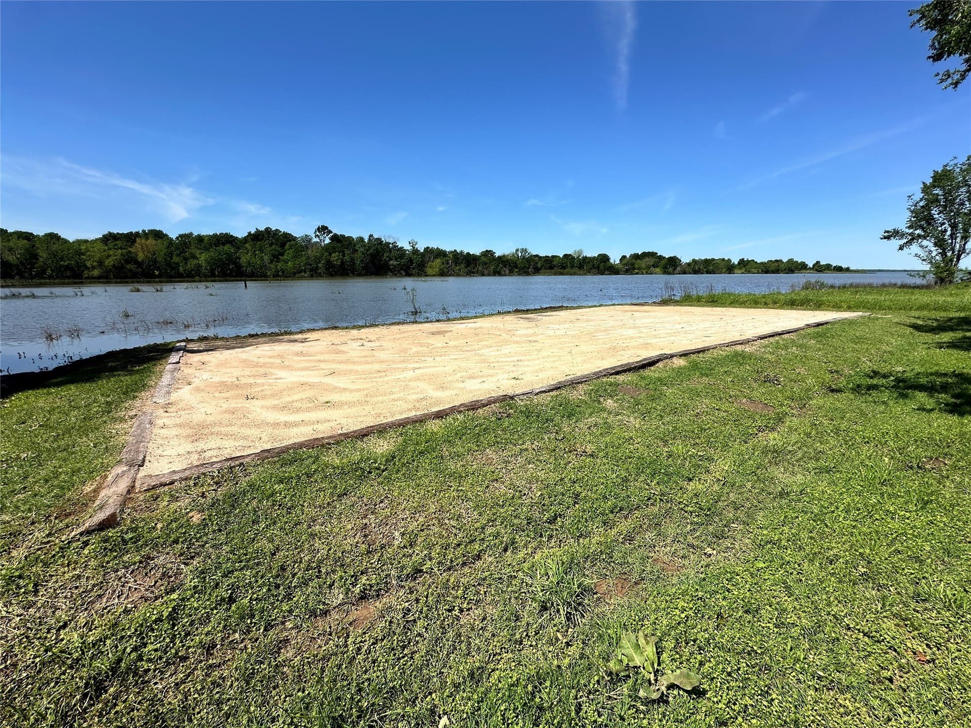 1.01 acres in Navarro County - photo 39