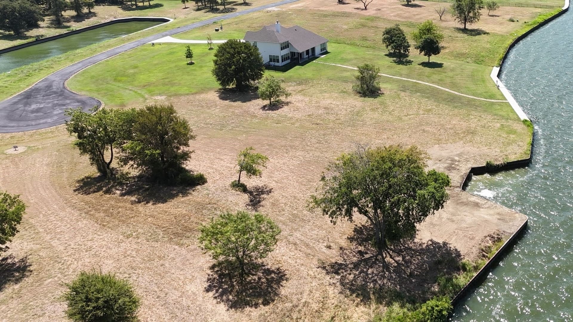 1.01 acres in Navarro County - photo 28