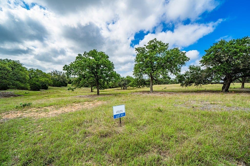 5.04 acres in Gillespie County - photo 6