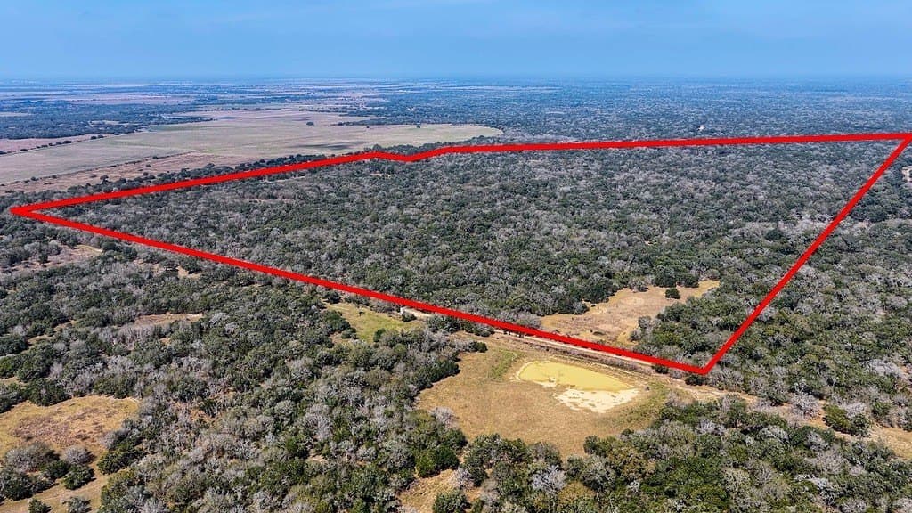 306.03 acres in Wharton County